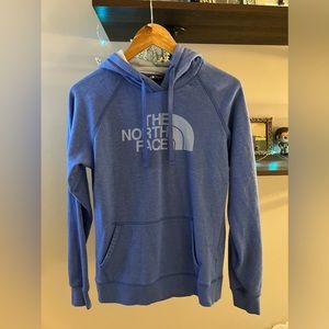 Womens North Face Sweatshirt